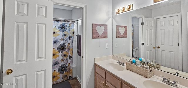 5619 Eagleston Drive, Olive Branch, MS 38654