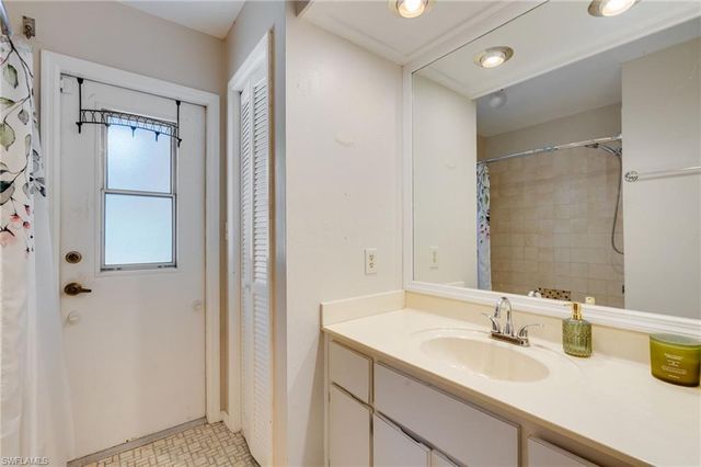 4220 Prestwick CT, North Fort Myers, FL 33903