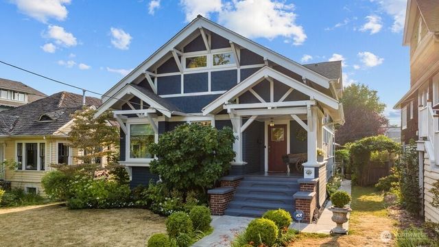 515 30th Avenue S, Seattle, WA 98144
