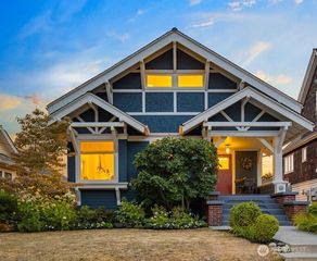 515 30th Avenue S, Seattle, WA 98144