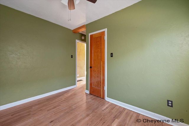 2512 BRADLEY AVE, Cheyenne, WY 82001