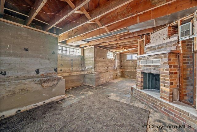 2512 BRADLEY AVE, Cheyenne, WY 82001