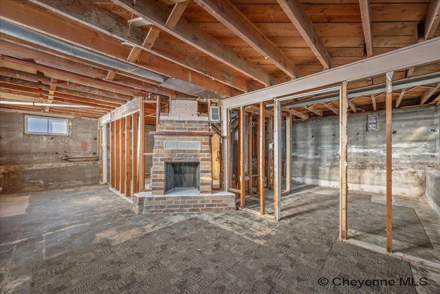 2512 BRADLEY AVE, Cheyenne, WY 82001