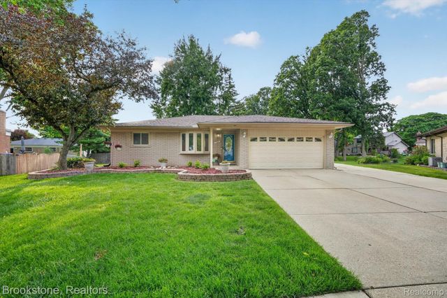 720 Comet Court, Canton Charter Township, MI 48188
