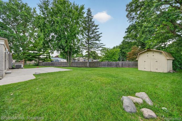 720 Comet Court, Canton Charter Township, MI 48188
