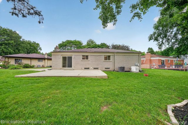 720 Comet Court, Canton Charter Township, MI 48188