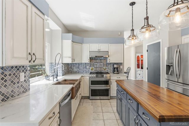 8925 Edgefield Drive, Colorado Springs, CO 80920