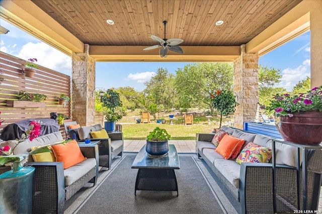 1930 Rothschild, New Braunfels, TX 78132