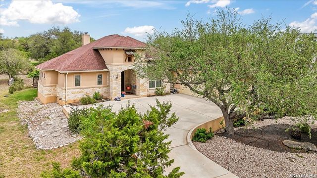1930 Rothschild, New Braunfels, TX 78132