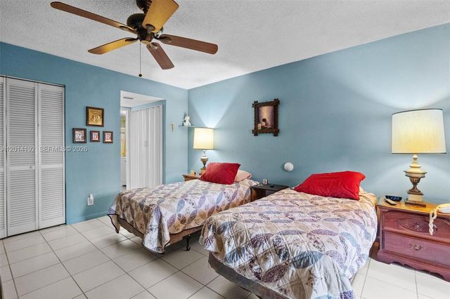 100 Berkley Rd 106, Hollywood, FL 33024