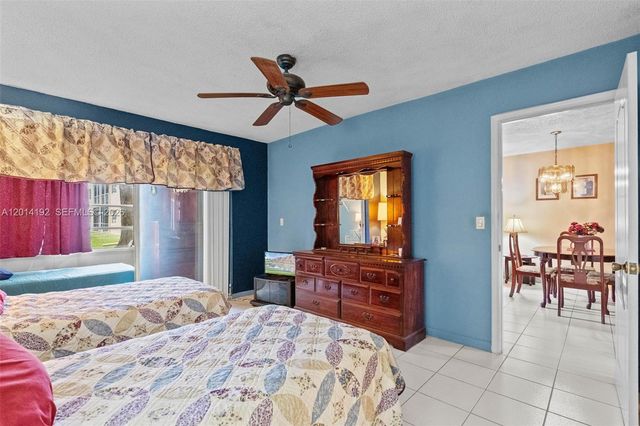 100 Berkley Rd 106, Hollywood, FL 33024