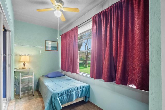 100 Berkley Rd 106, Hollywood, FL 33024