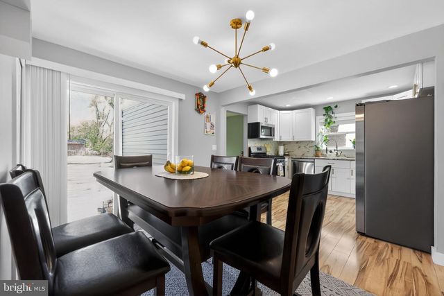 24 ALDEN AVE, Delran, NJ 08075