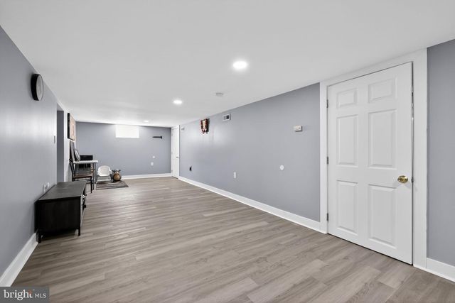 24 ALDEN AVE, Delran, NJ 08075