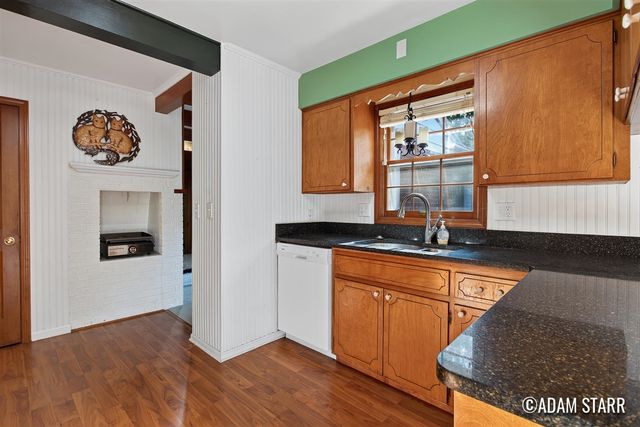 2430 Annchester Drive, Grand Rapids, MI 49506