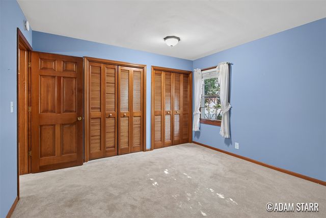 2430 Annchester Drive, Grand Rapids, MI 49506