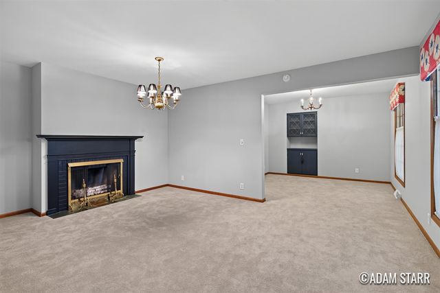 2430 Annchester Drive, Grand Rapids, MI 49506