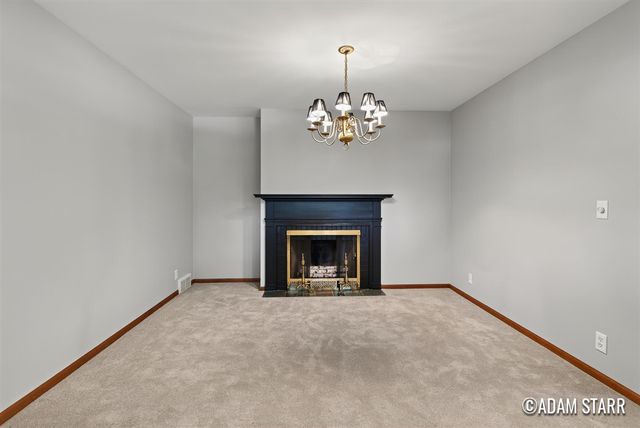 2430 Annchester Drive, Grand Rapids, MI 49506