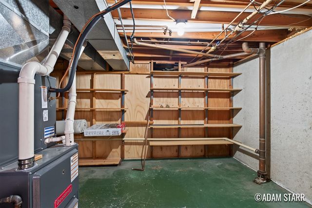 2430 Annchester Drive, Grand Rapids, MI 49506