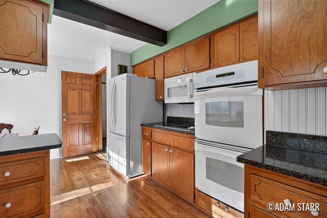 2430 Annchester Drive, Grand Rapids, MI 49506