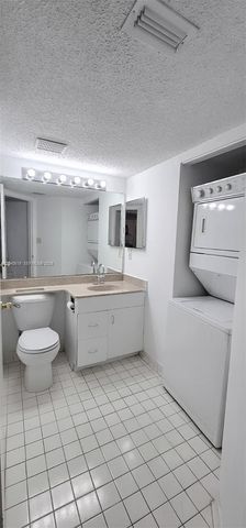3204 Glenmoor Drive 3204, West Palm Beach, FL 33409