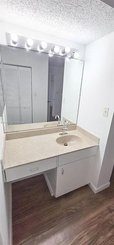 3204 Glenmoor Drive 3204, West Palm Beach, FL 33409