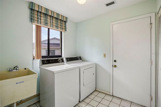 1304 LELAND DRIVE, Sun City Center, FL 33573
