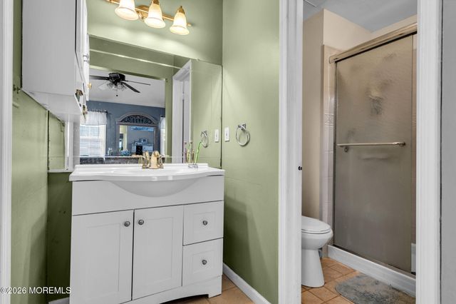 41 Concord Circle, Howell, NJ 07731