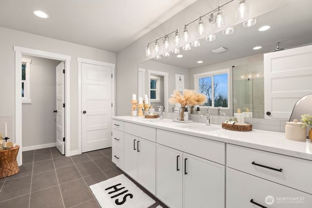 7907 S 132 Street, Seattle, WA 98178