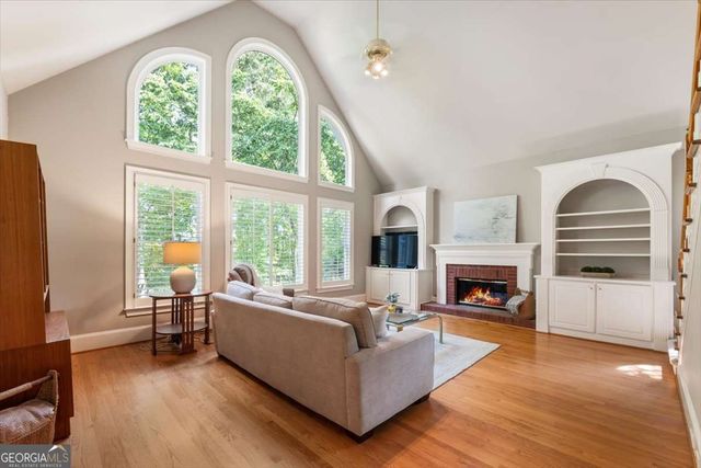 2195 Bent Creek Manor, Alpharetta, GA 30005