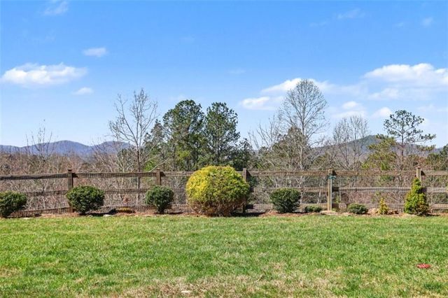 899 RIDGE POINTE Way, Blairsville, GA 30512
