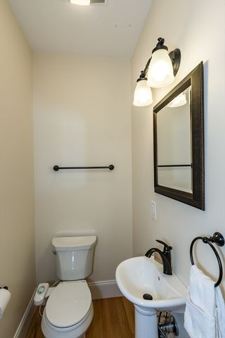 1 Larose Pl. L, Boston, MA 02135