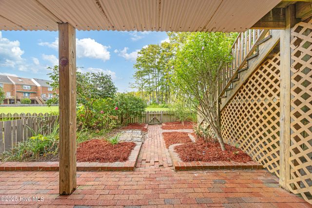 17 Old Fish Hatchery Road, Edenton, NC 27932