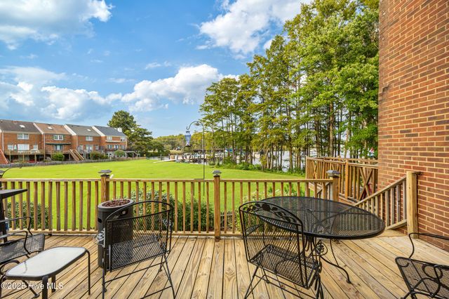 17 Old Fish Hatchery Road, Edenton, NC 27932