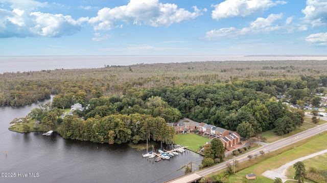 17 Old Fish Hatchery Road, Edenton, NC 27932