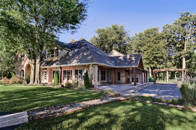 10800 Blue Sky Road, Farmington, AR 72730