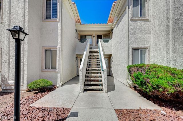 7905 Lago Vista Lane 203, Las Vegas, NV 89145