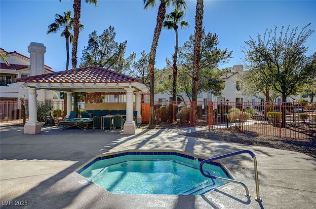 7905 Lago Vista Lane 203, Las Vegas, NV 89145