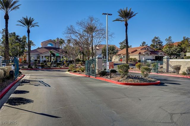 7905 Lago Vista Lane 203, Las Vegas, NV 89145