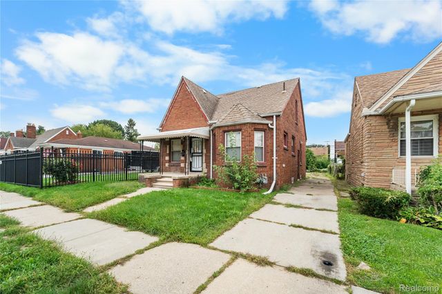 8891 Whitcomb Street, Detroit, MI 48228