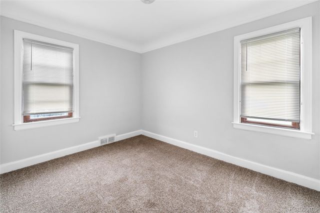 8891 Whitcomb Street, Detroit, MI 48228