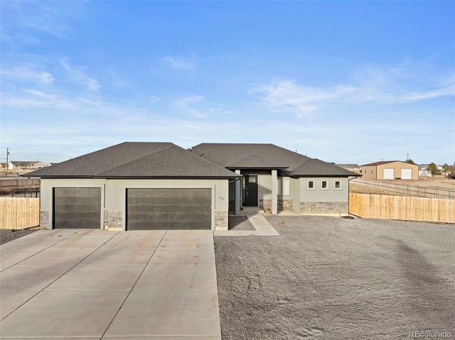 1461 E Ithaca Drive, Pueblo West, CO 81007