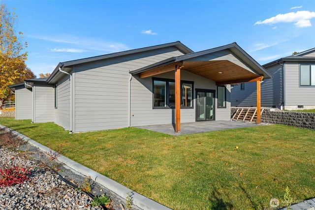 274 Chinook Way, East Wenatchee, WA 98802