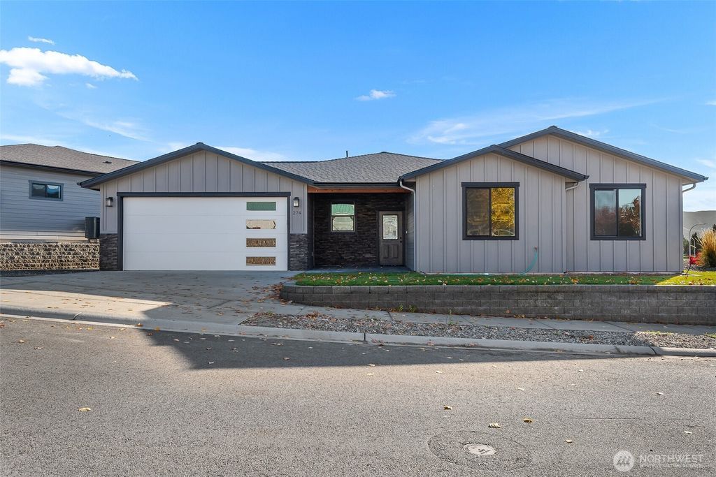 274 Chinook Way, East Wenatchee, WA 98802