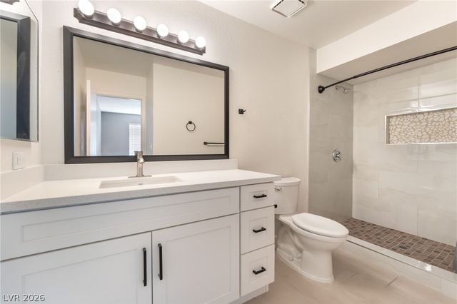 5689 East Lake Mead Boulevard 3, Las Vegas, NV 89156
