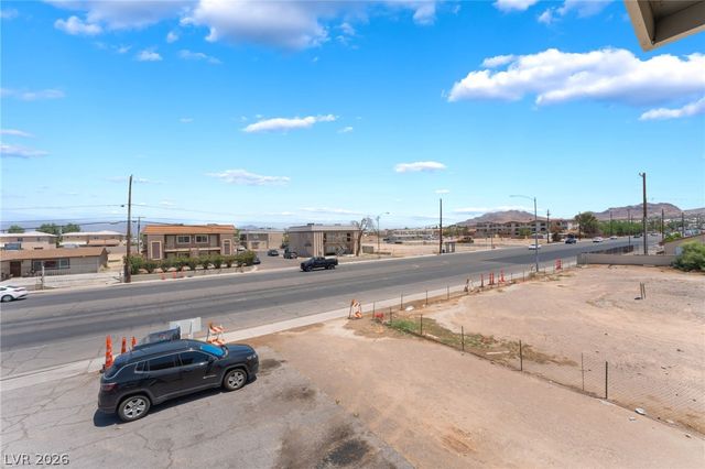 5689 East Lake Mead Boulevard 3, Las Vegas, NV 89156