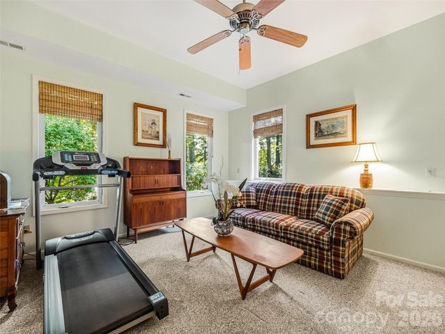 151 Shadowleaf Drive, Hendersonville, NC 28739