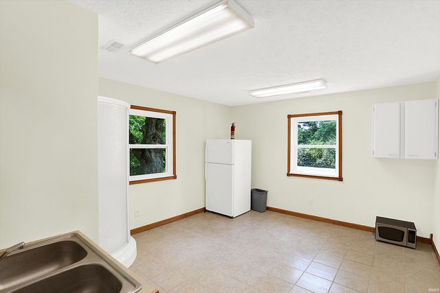 4638 E State Road 45, Bloomington, IN 47408