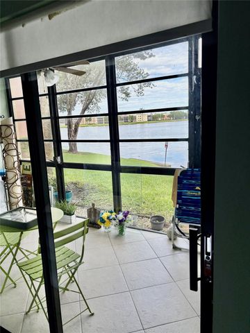 7322 Ashmont Circle 7322, Tamarac, FL 33321