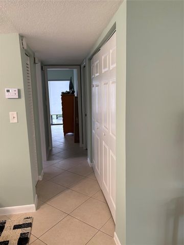 7322 Ashmont Circle 7322, Tamarac, FL 33321